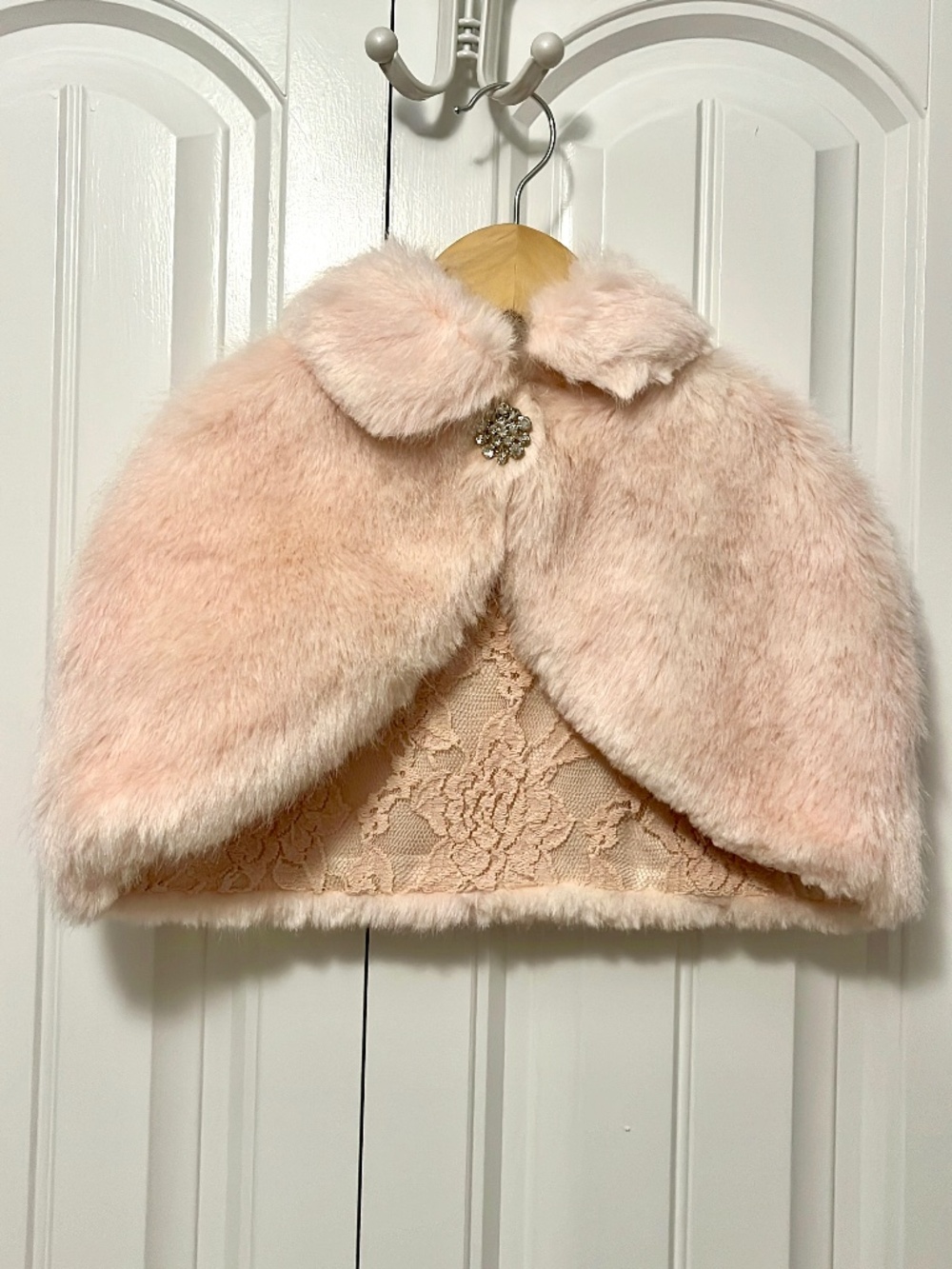 Joyfolie blush pink Helena capelet
